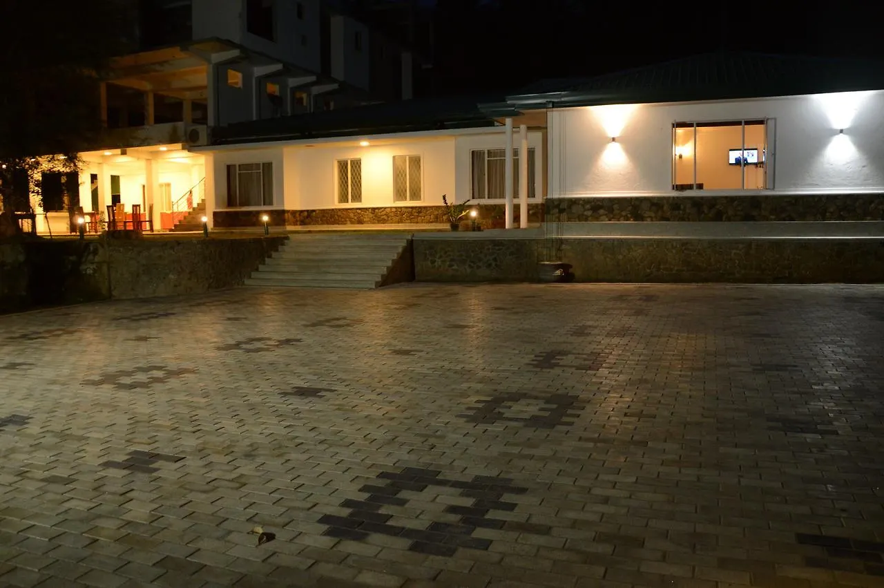 Otel Jasmine Garden Resort Kandy